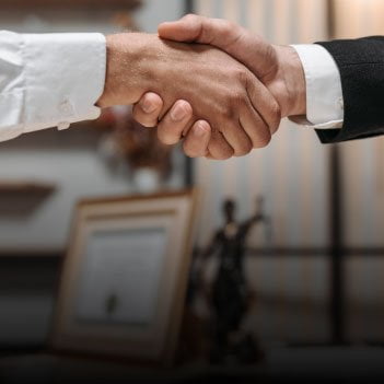 EΞΑΤΟΜΙΚΕΥΜΕΝΗ ΠΑΡΑΓΓΕΛΙΑ